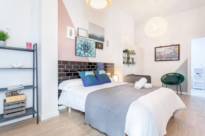 Hotel Cool Lofts Center Walencja Zewnętrze zdjęcie