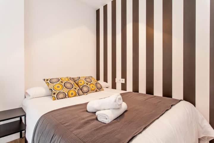 Hotel Cool Lofts Center Walencja Zewnętrze zdjęcie